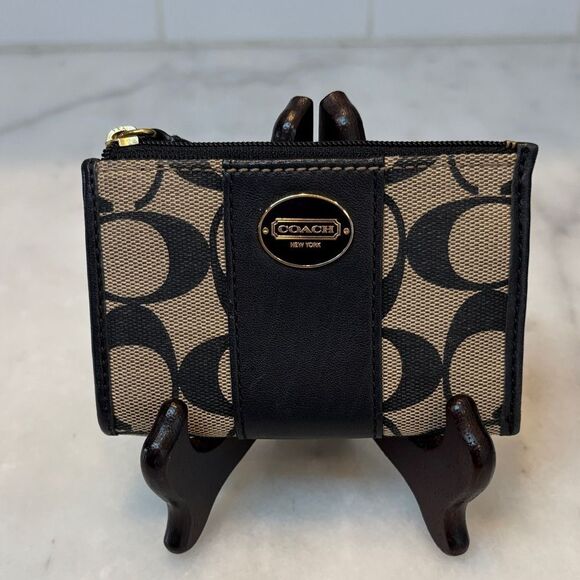 Coach  North South Leather Striped Cardholder Keychain - Picture 1 of 15